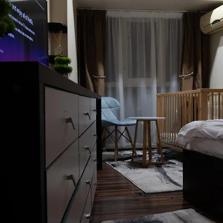4 Rooms Unirii 47 Bucharest Exterior photo