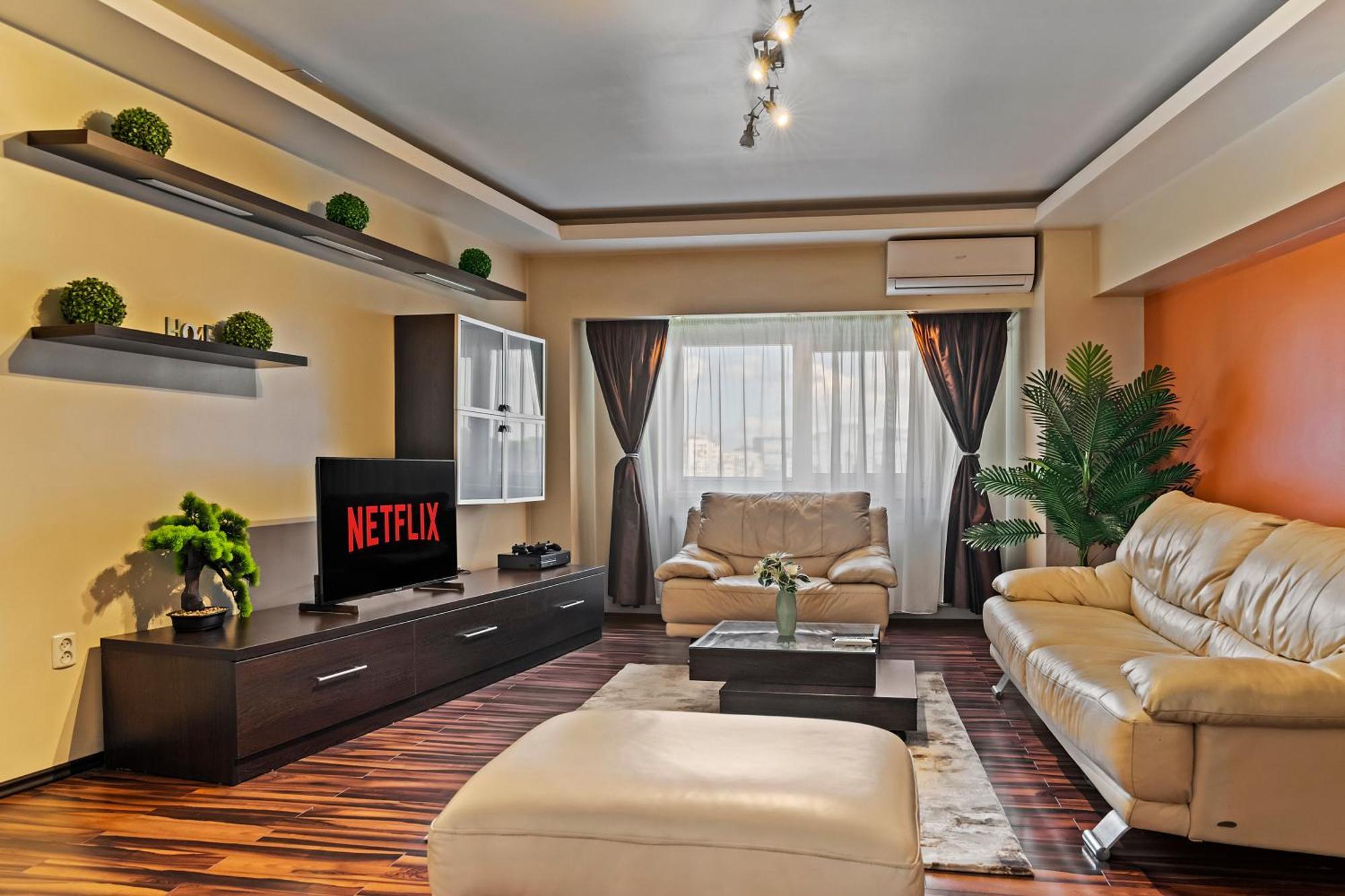 Apartment 4 Unirii 47 Bucharest